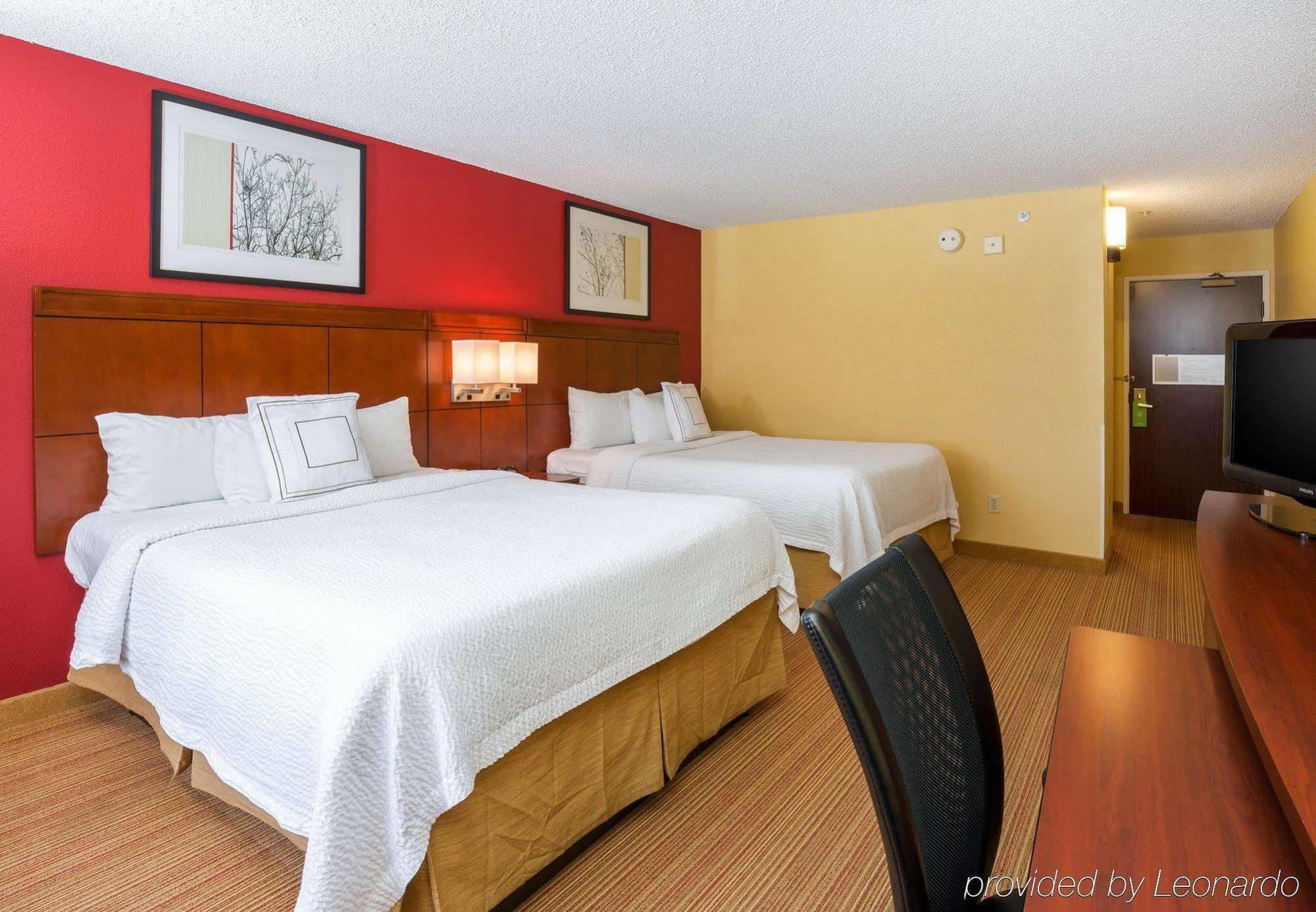 Courtyard By Marriott Monroe Airport Hotel Exterior photo